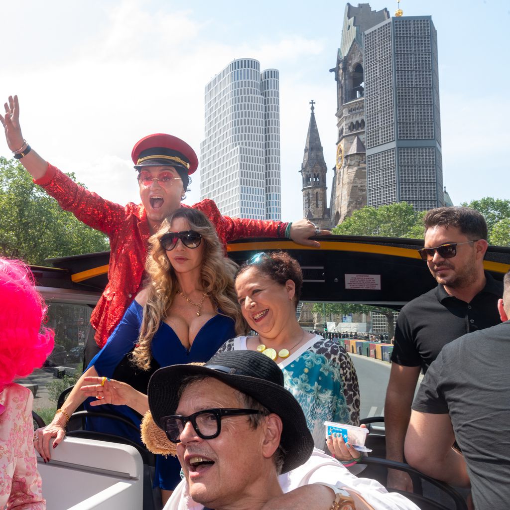 Julian F. M. Stoeckel, Dolly Buster, Franziska Traub und Rolf Scheider unterwegs in Berlin
