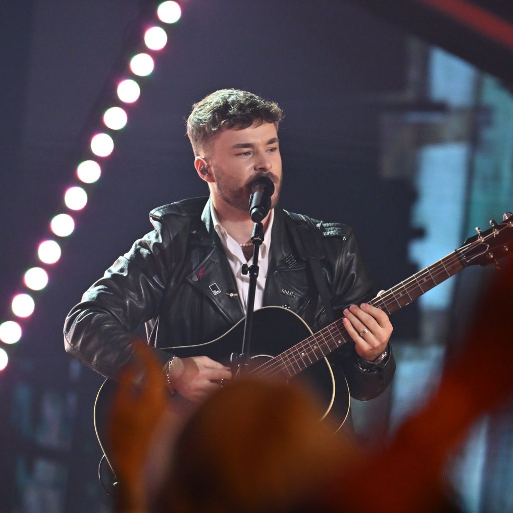 Julian Pförtner beim "The Voice of Germany"-Finale 2022