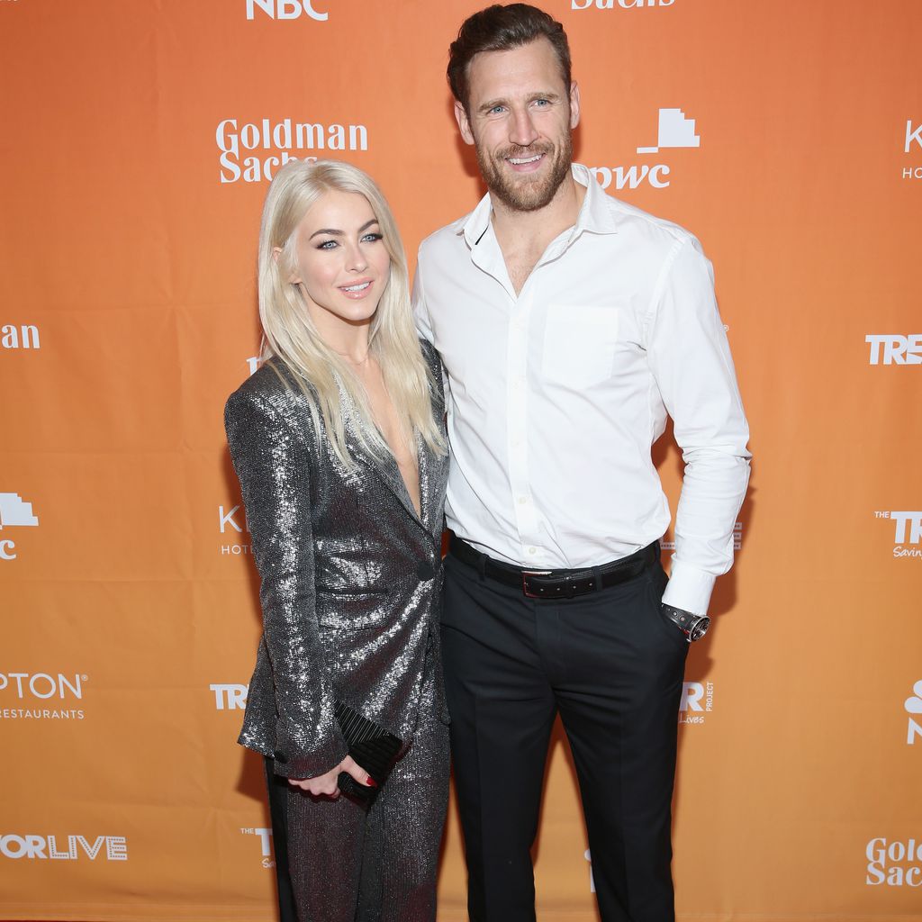 Julianne Hough mit ihrem Ehemann Brooks Laich
