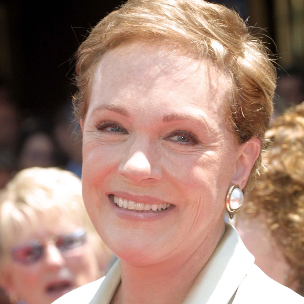 Julie Andrews bei der Premiere von "Plötzlich Prinzessin" 2001