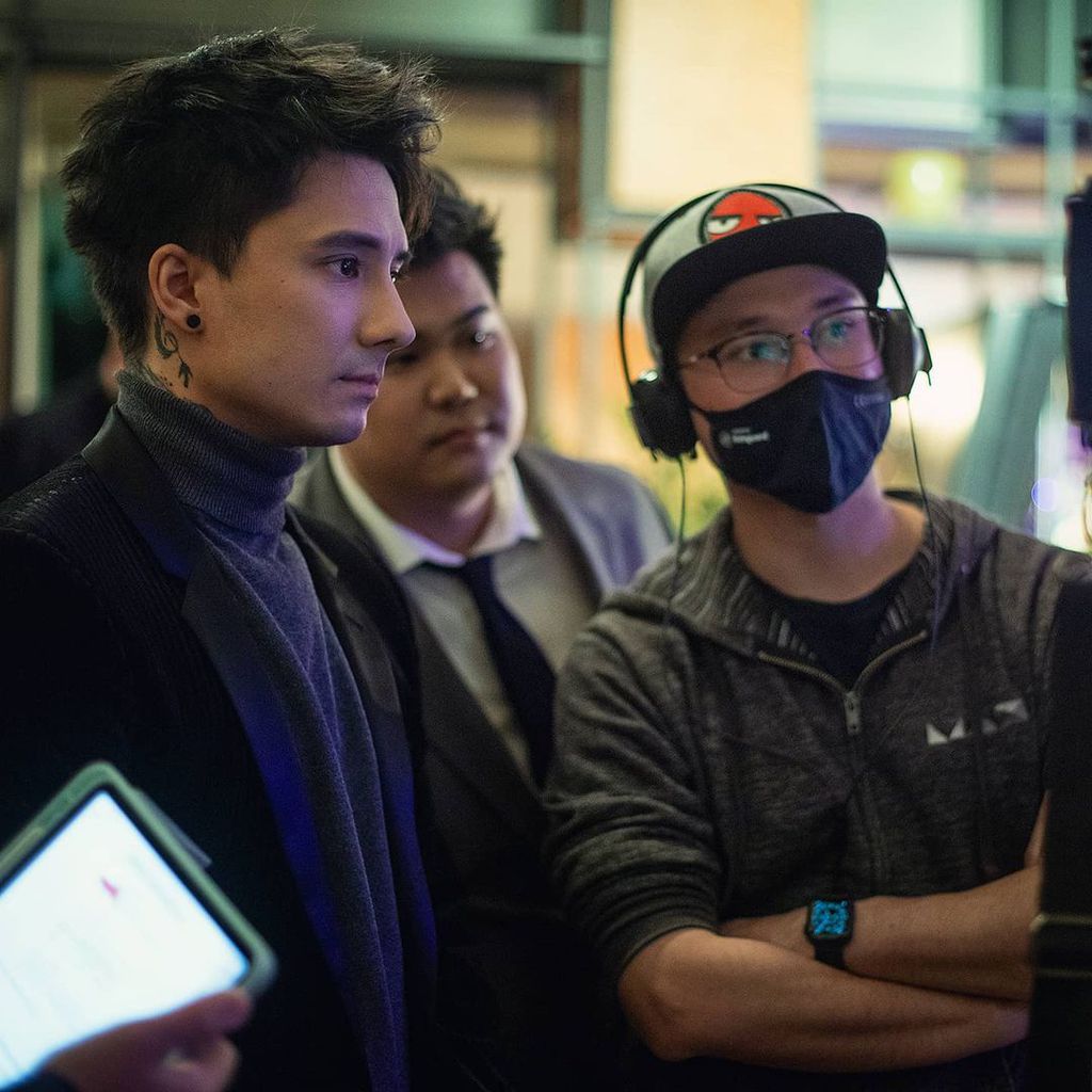 Julien Bam, Joon Kim und Shawn Bu am "Life's a Glitch With Julien Bam"-Set