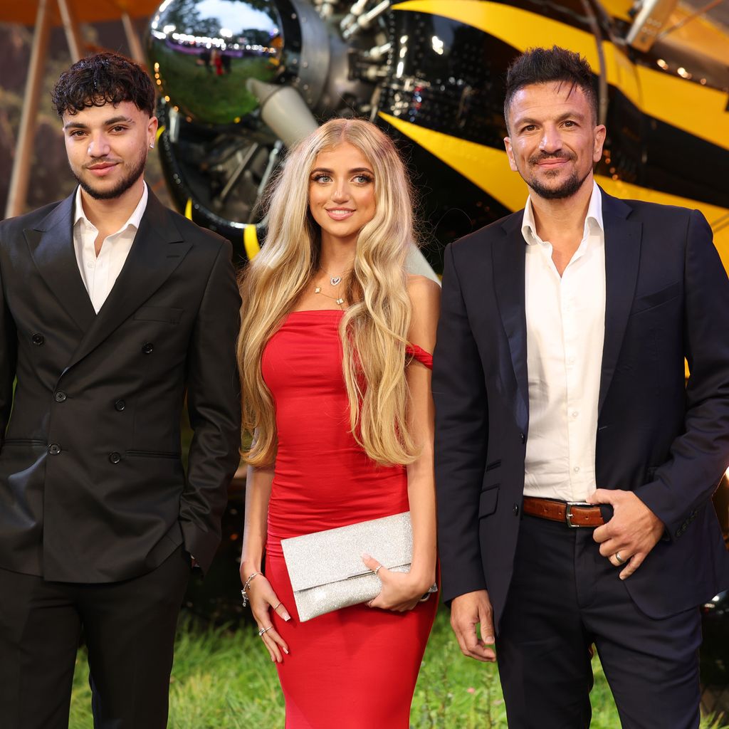 Junior Andre, Princess Andre und Peter Andre im Mai 2025