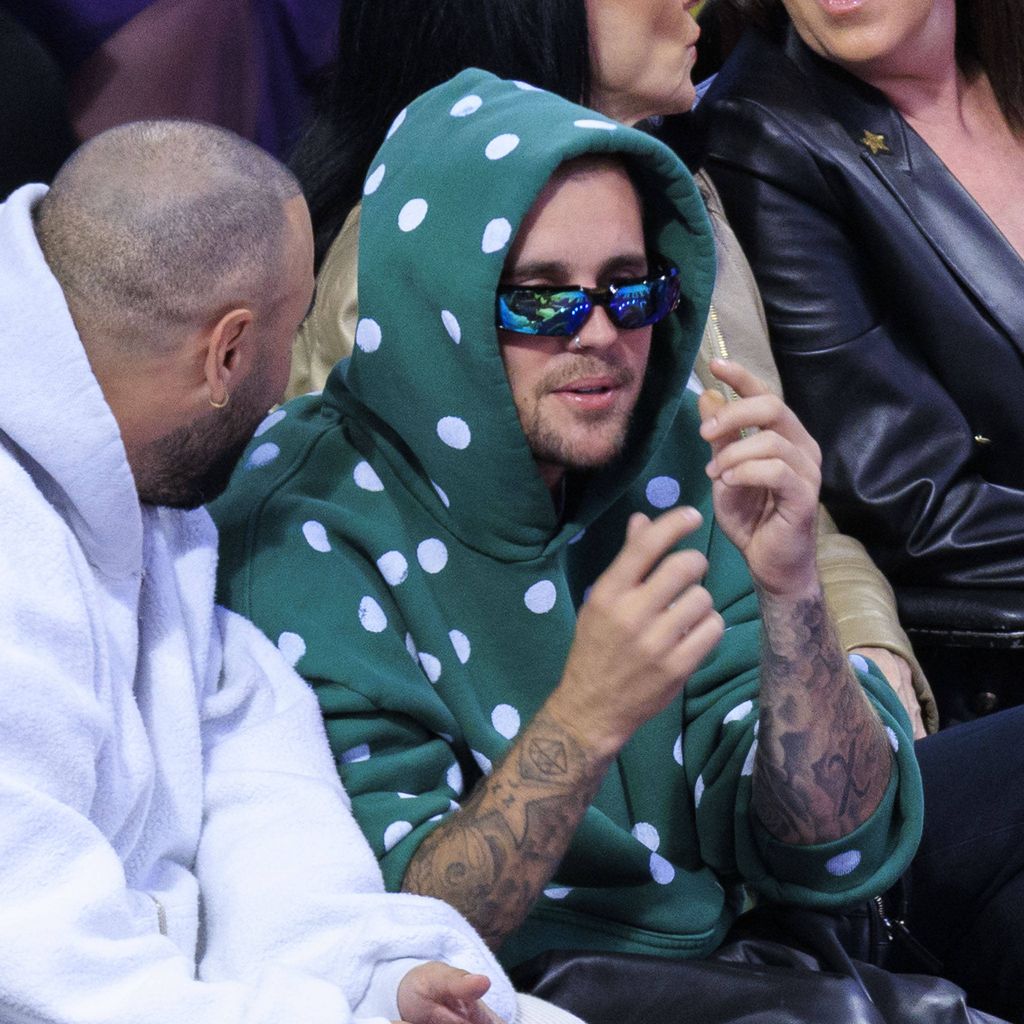 Bei den Lakers gegen Magic: Justin Bieber verfolgt das Spiel in der Crypto.com Arena in Los Angeles.