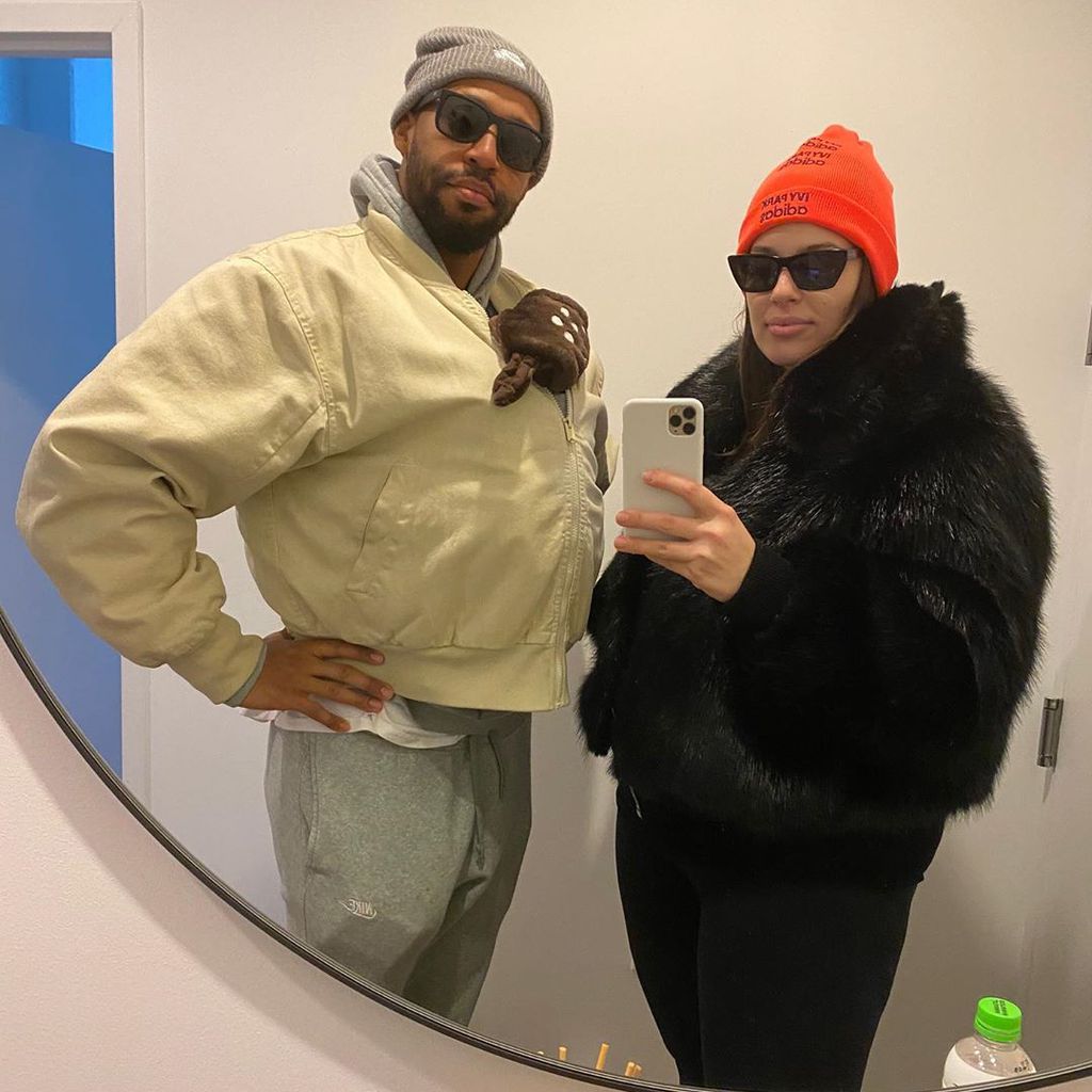Justin Ervin, Baby Isaac und Ashley Graham im Februar 2020