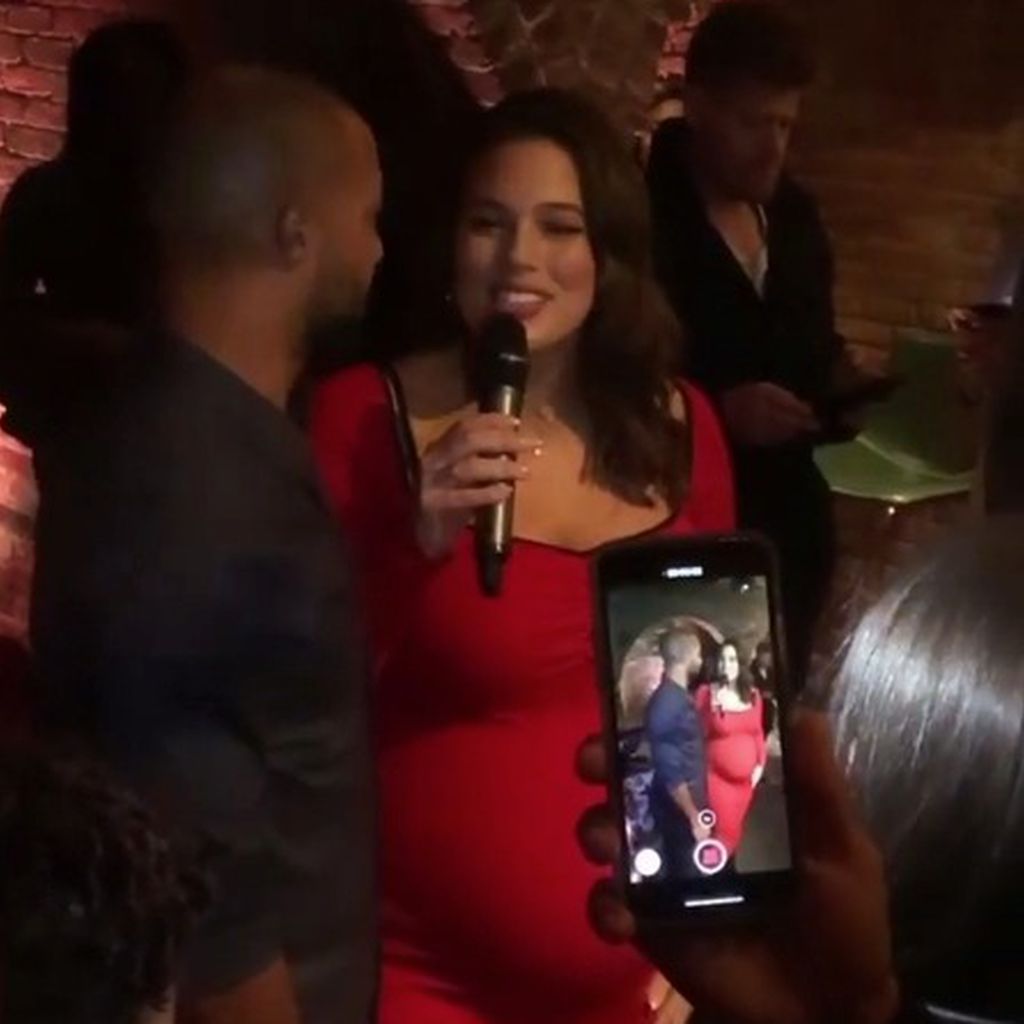 Justin Ervin und Ashley Graham im November 2019