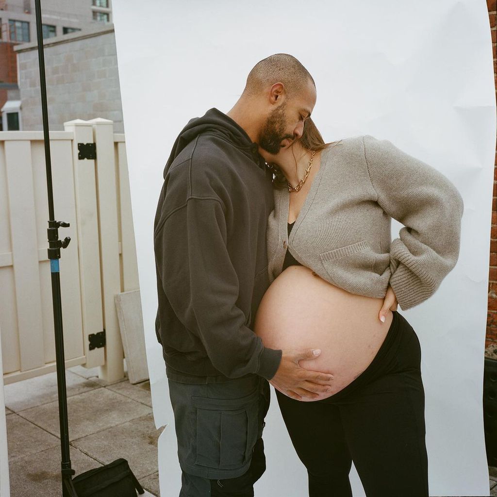 Justin Ervin und Ashley Graham im November 2021