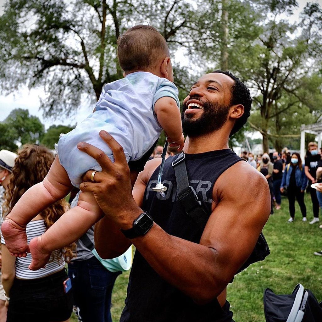 Justin Ervin und sein Sohn Isaac im Juni 2020