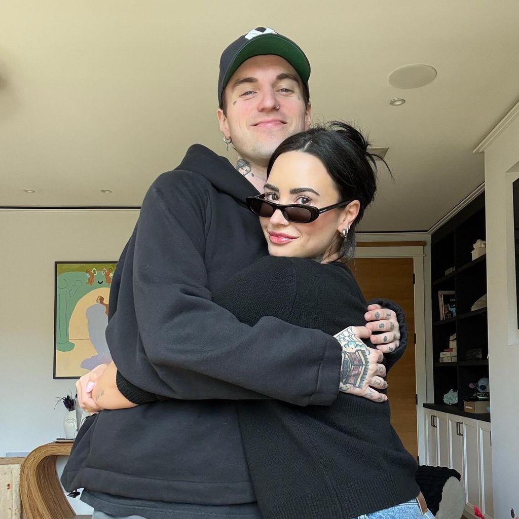 Die Musiker Jutes und Demi Lovato, März 2025