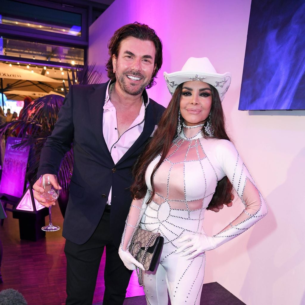 Kader Loth und Ehemann Ismet Atli beim Premieren-Event von THE POWER by Joyn in Berlin