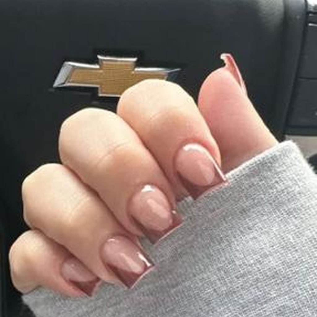 Kailyn Lowrys Fingernägel, 2023
