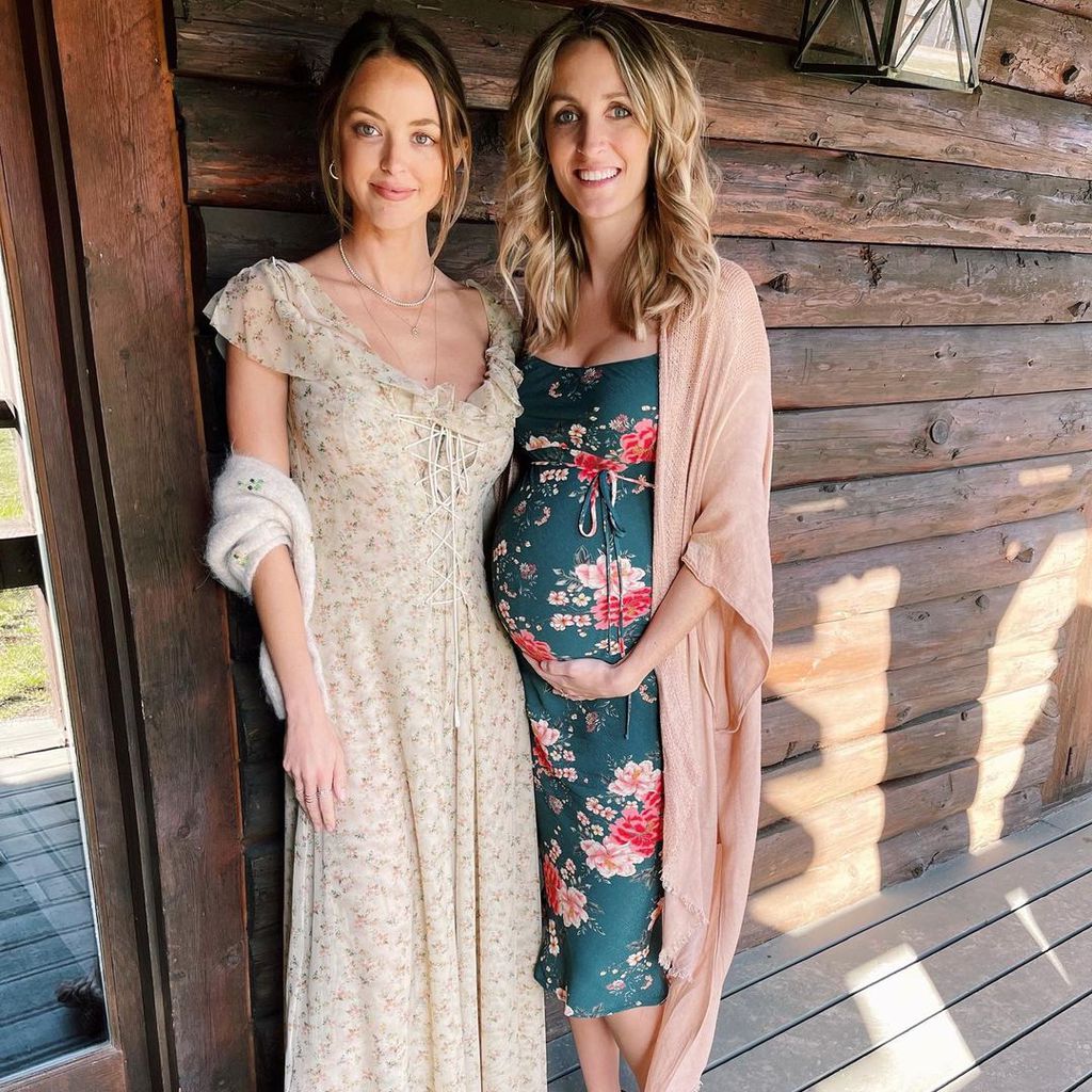 Kaitlynn Carter mit ihrer Schwester Lindsey