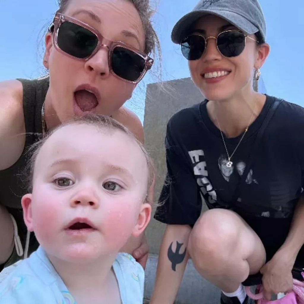 Kaley Cuoco mit Tochter Matilda und Schwester Briana Cuoco
