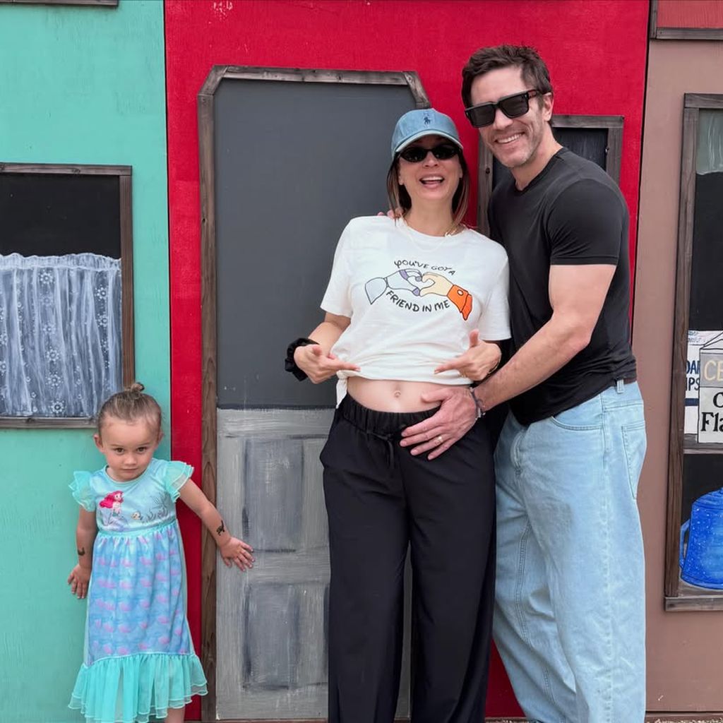 Kaley Cuoco mit ihrer Familie