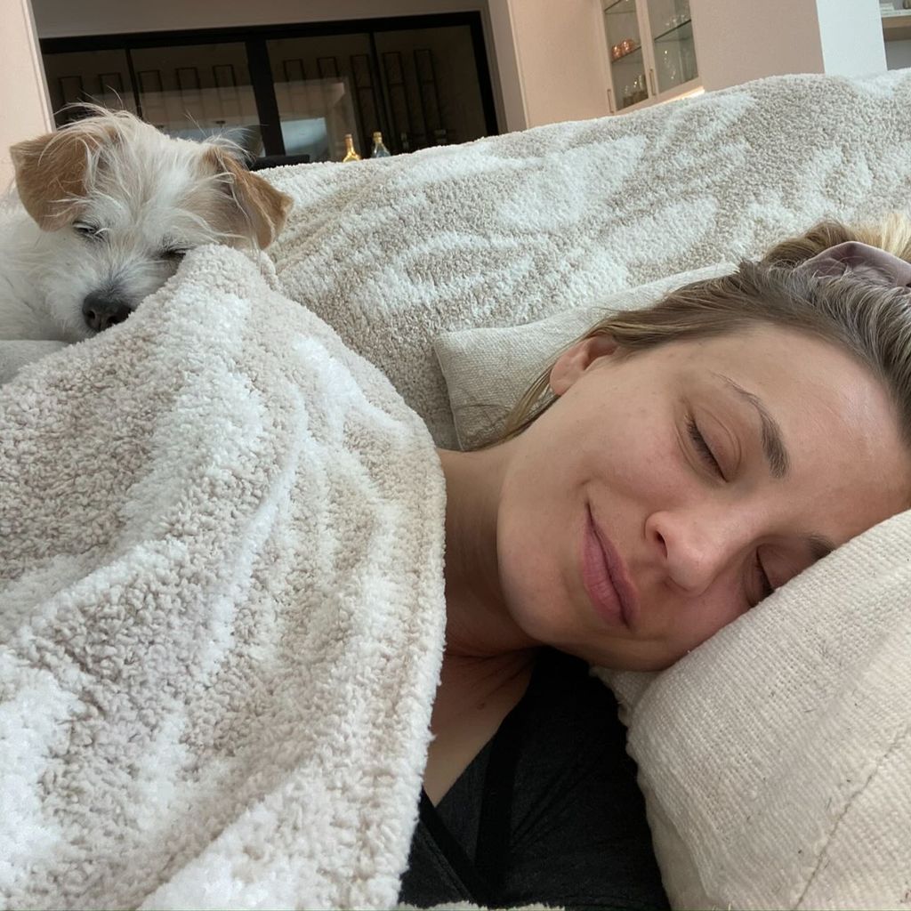 Kaley Cuoco und ihre Hündin Ruby