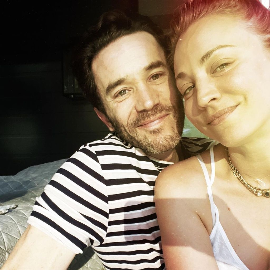 Kaley Cuoco und Tom Pelphrey