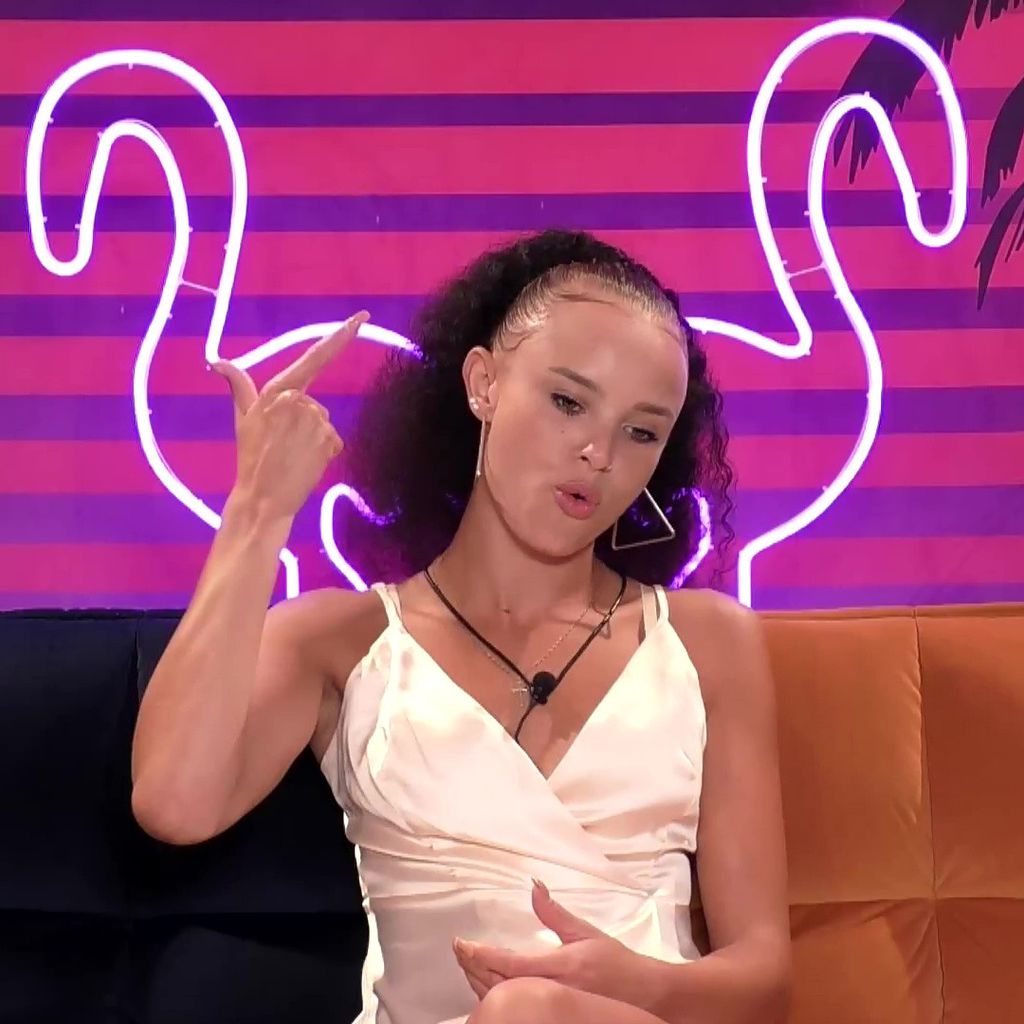 Kandidatin Christin bei "Are You The One?"