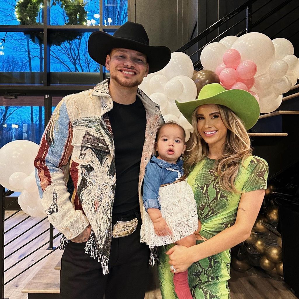 Kane und Katelyn Brown mit ihrer Tochter