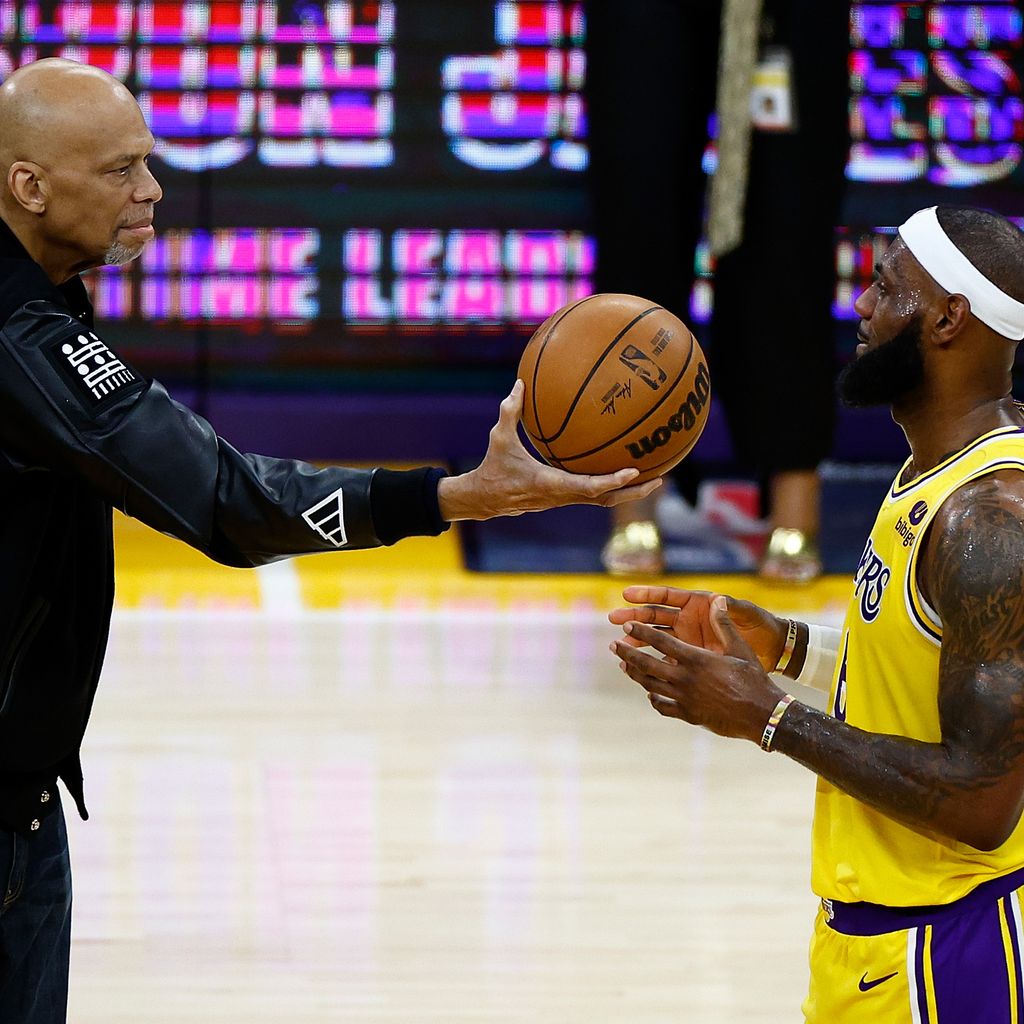 Kareem Abdul-Jabbar und LeBron James, Februar 2023