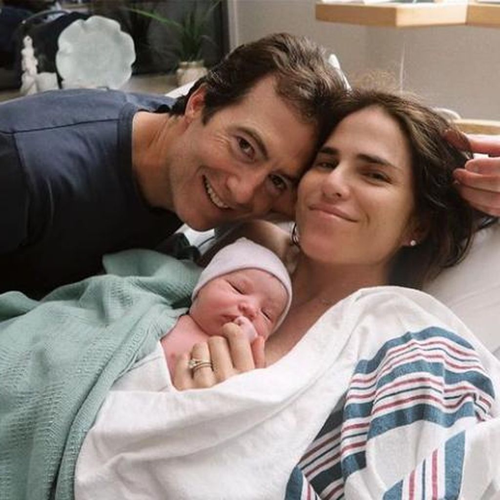 Karla Souza, Marshall Trenkmann und ihre Tochter Giulia, 2024