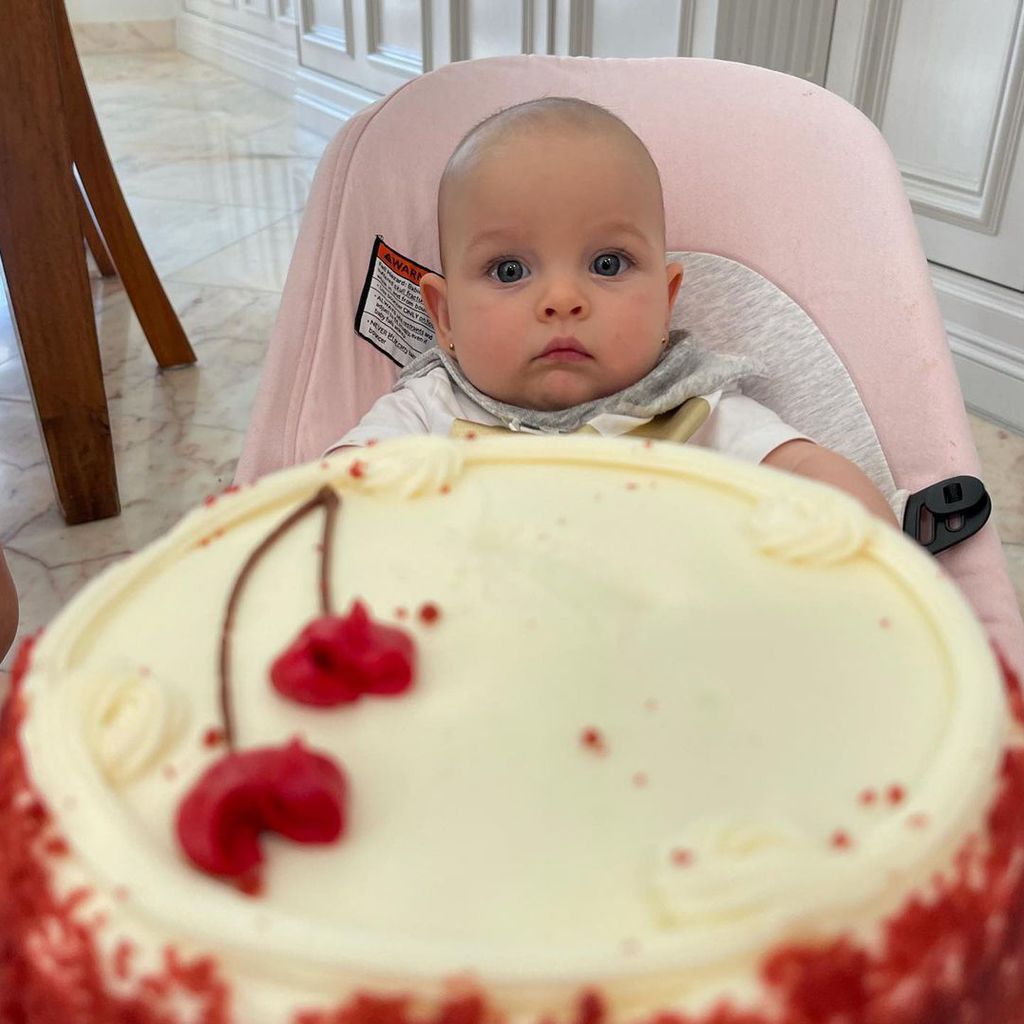 Karolina Kurkovas Tochter Luna Grace