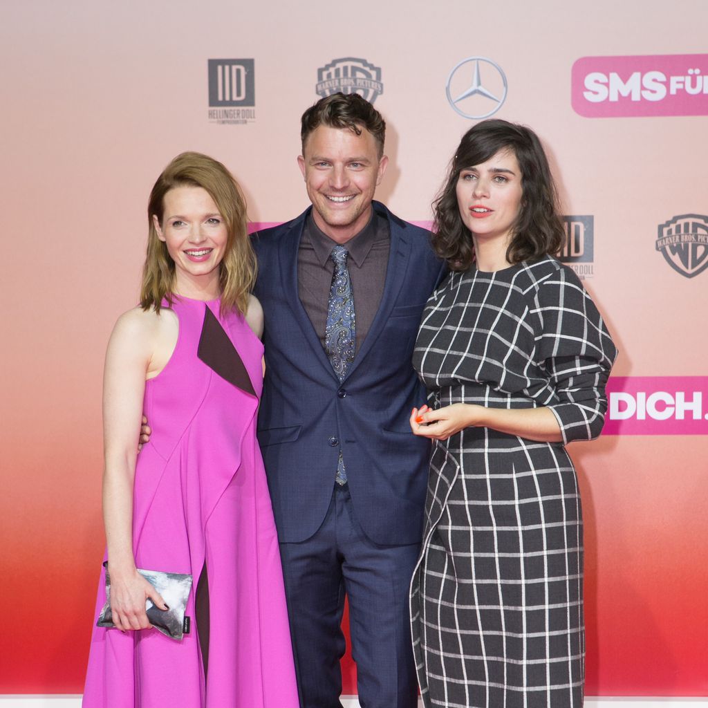Karoline Herfurth, Friedrich Mücke und Nora Tschirner bei der Premiere von "SMS FÜR DICH" 2016