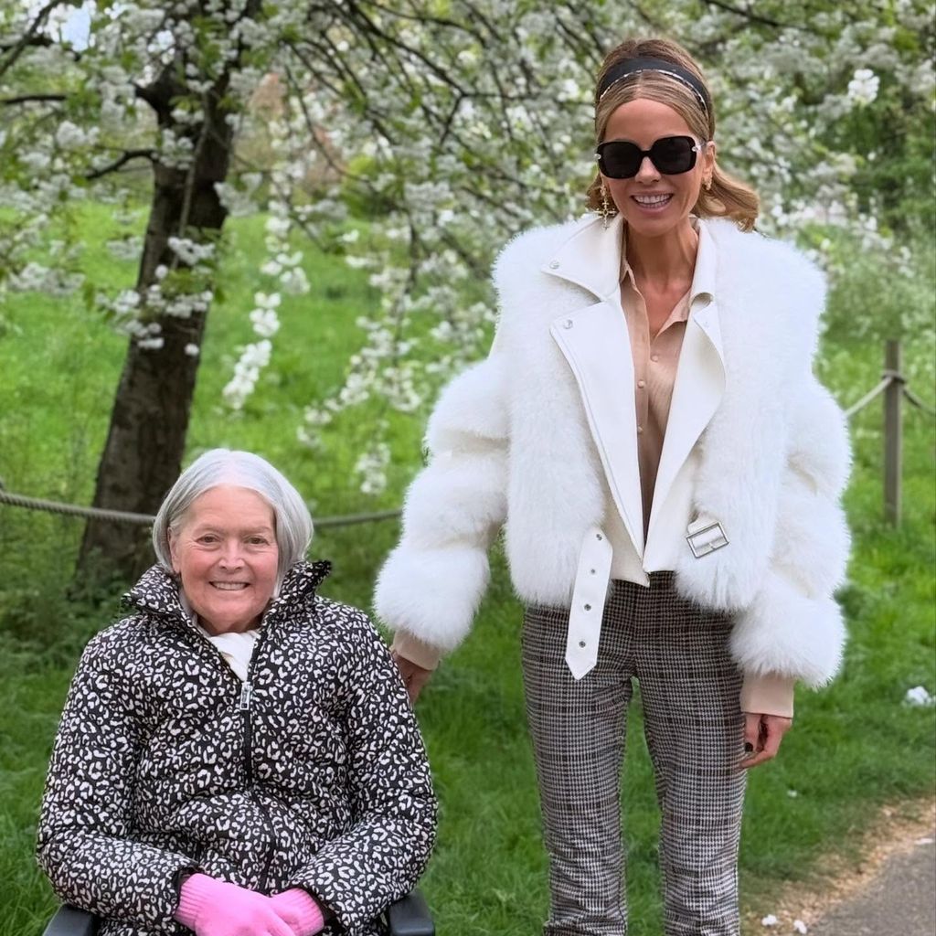Kate Beckinsale und ihre Mutter Judy Loe, April 2025