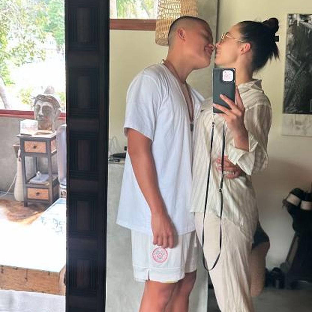 Kate Kolosavskaia mit ihrem neuen Freund Kynam
