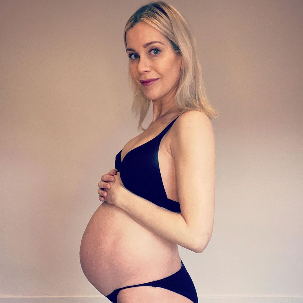 Kate Lawler im achten Monat Schwanger