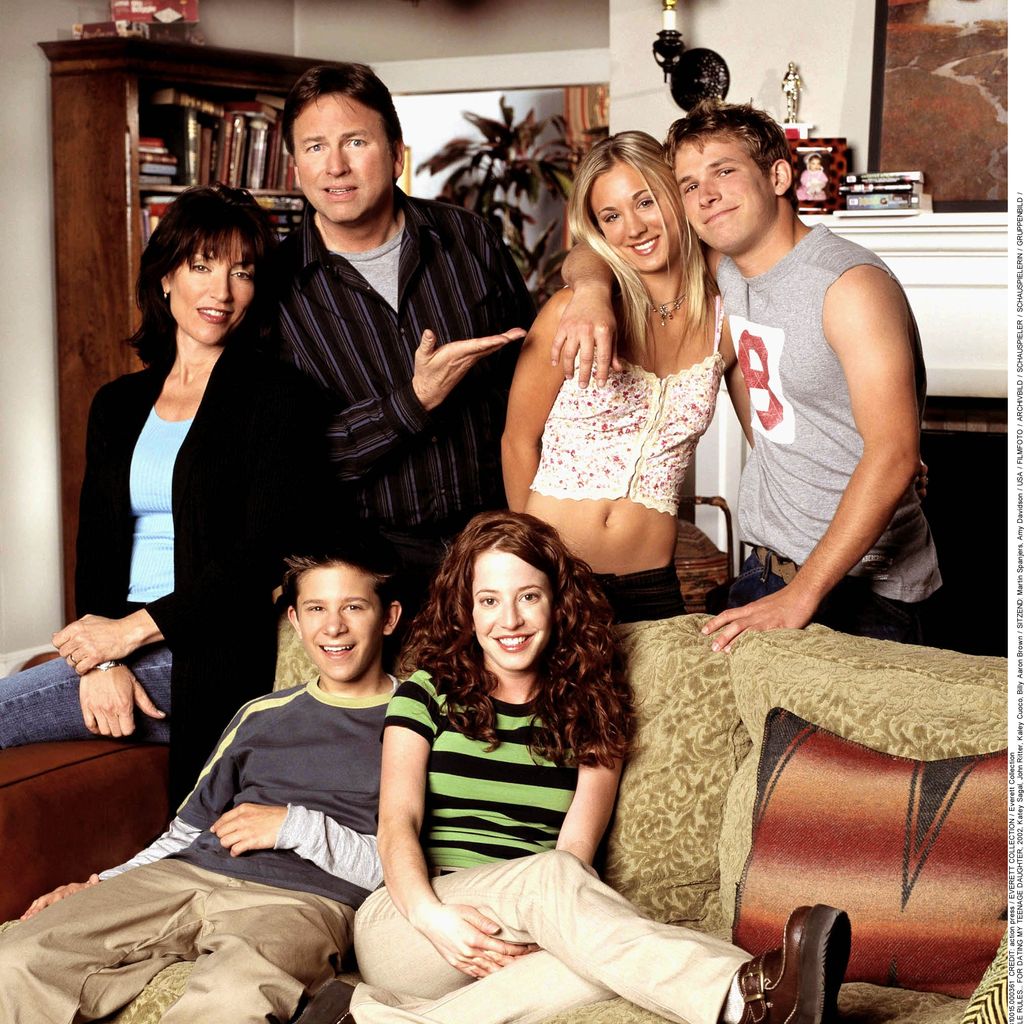Katey Sagal, John Ritter, Kaley Cuoco, Billy Aaron Brown, Martin Spanjers, Amy Davidson