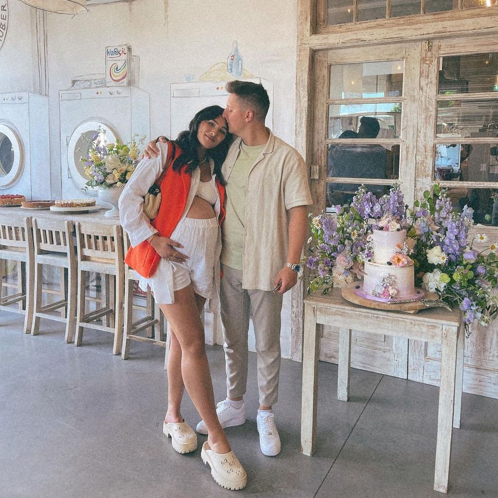 Influencerin Katharina Damm mit ihrem Mann Leo