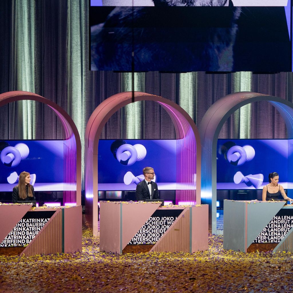 Kathrin Bauerfeind, Joko Winterscheidt, Lena Meyer-Landrut und Simon bei "Wer stiehlt mir die Show?"