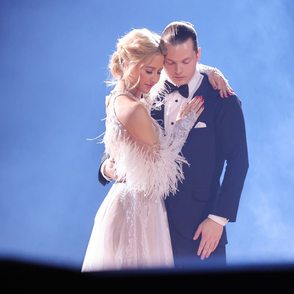 Kathrin Menzinger und Gabriel Kelly bei "Let's Dance" 2024