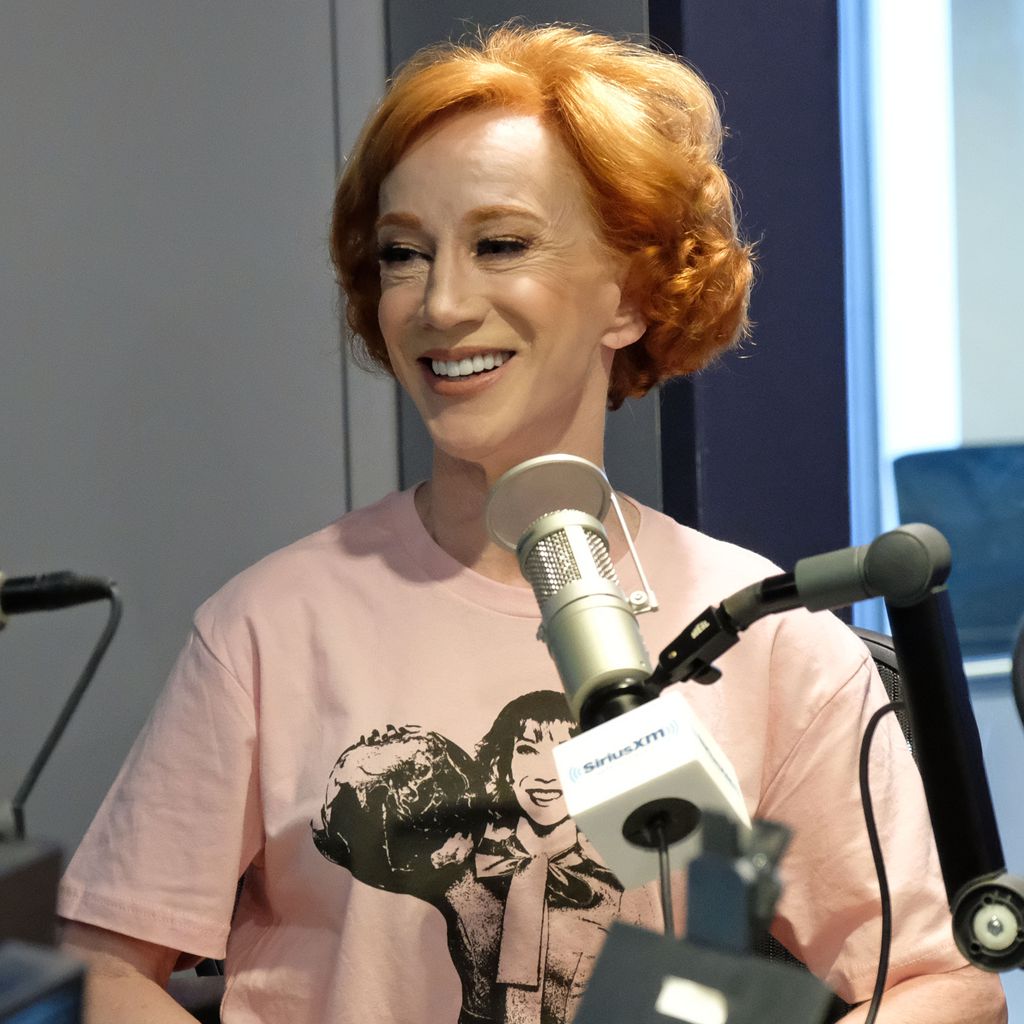Kathy Griffin in der Radioshow "You UP w/ Nikki Glaser"