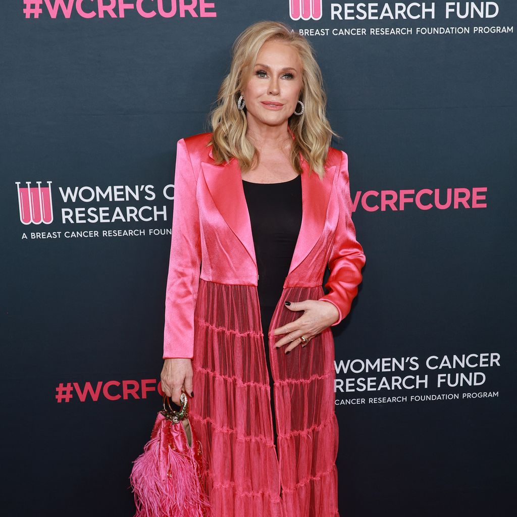 Kathy Hilton, Mutter von Paris Hilton