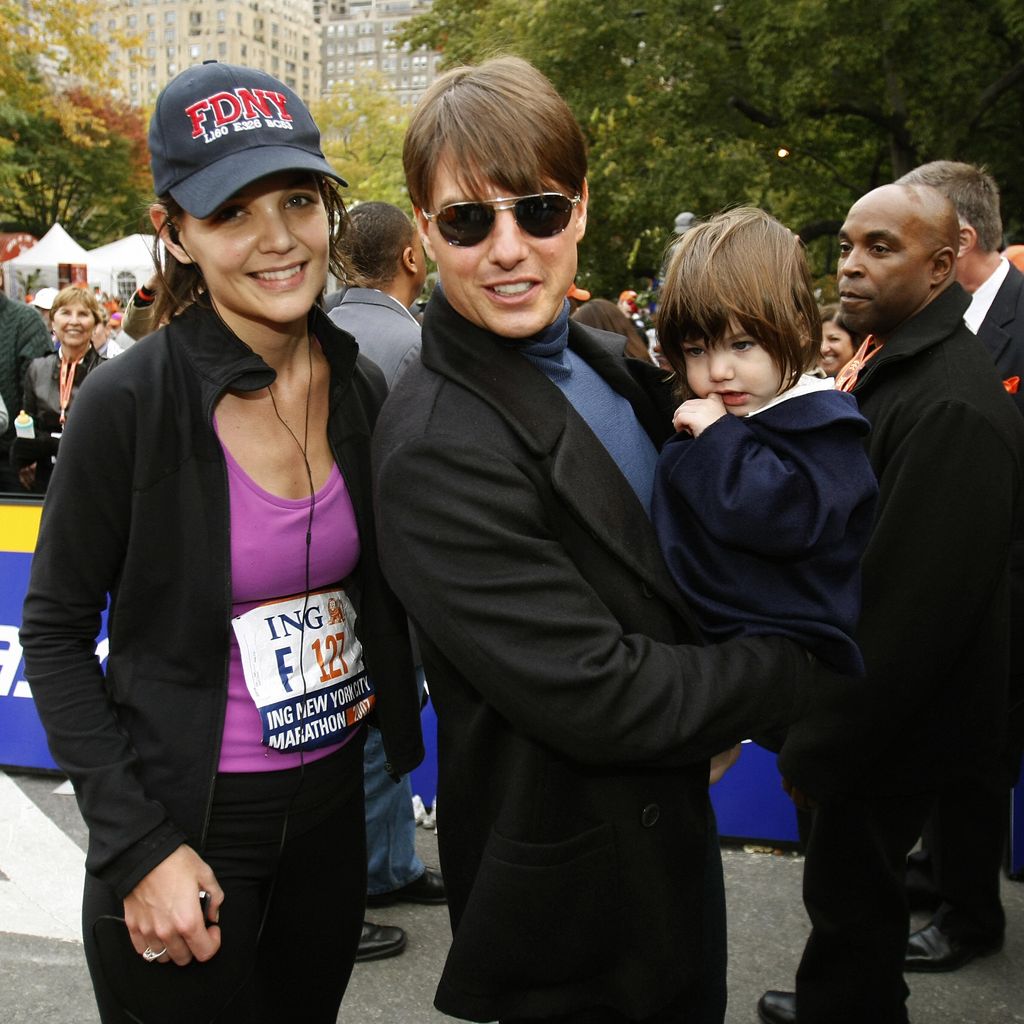 Katie Holmes, Tom Cruise und Suri Cruise im November 2007