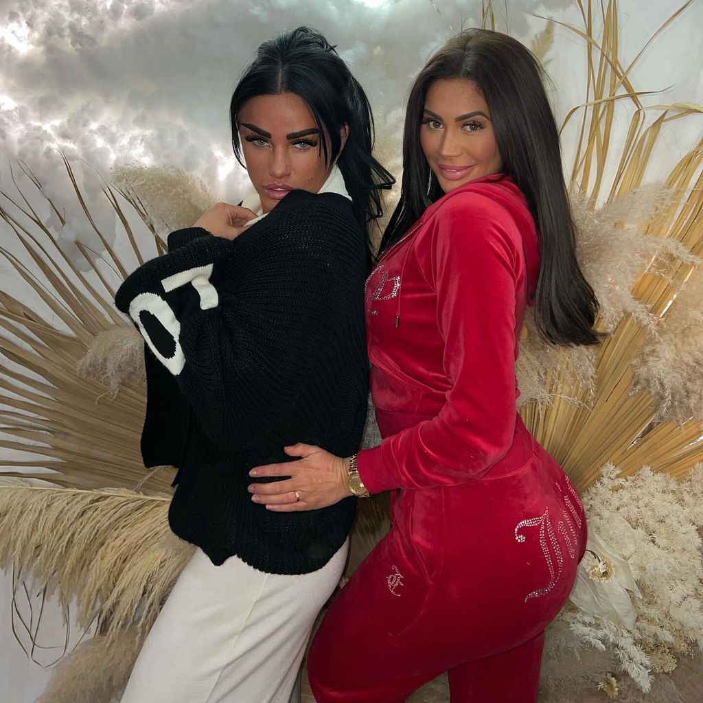 Katie Price und Chloe Ferry, TV-Bekanntheiten