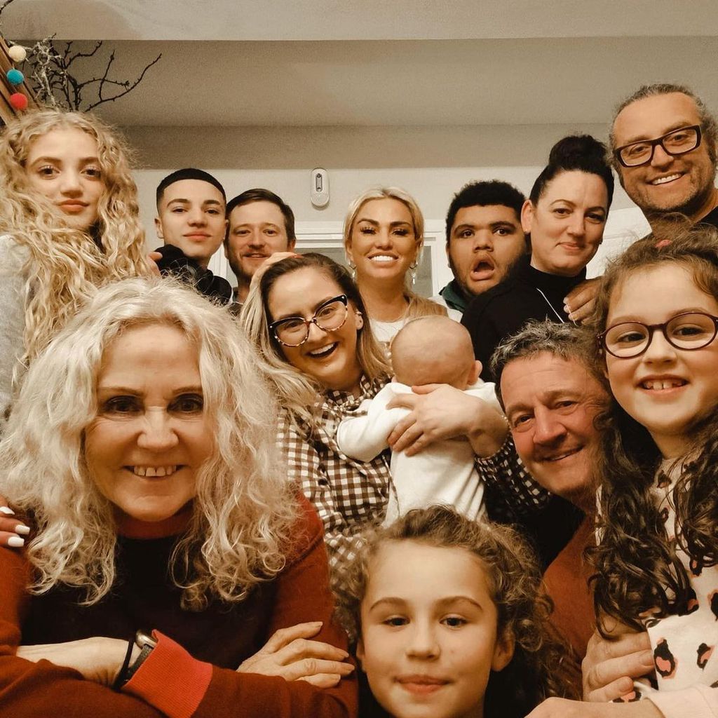 TV-Bekanntheit Katie Price und ihre Familie