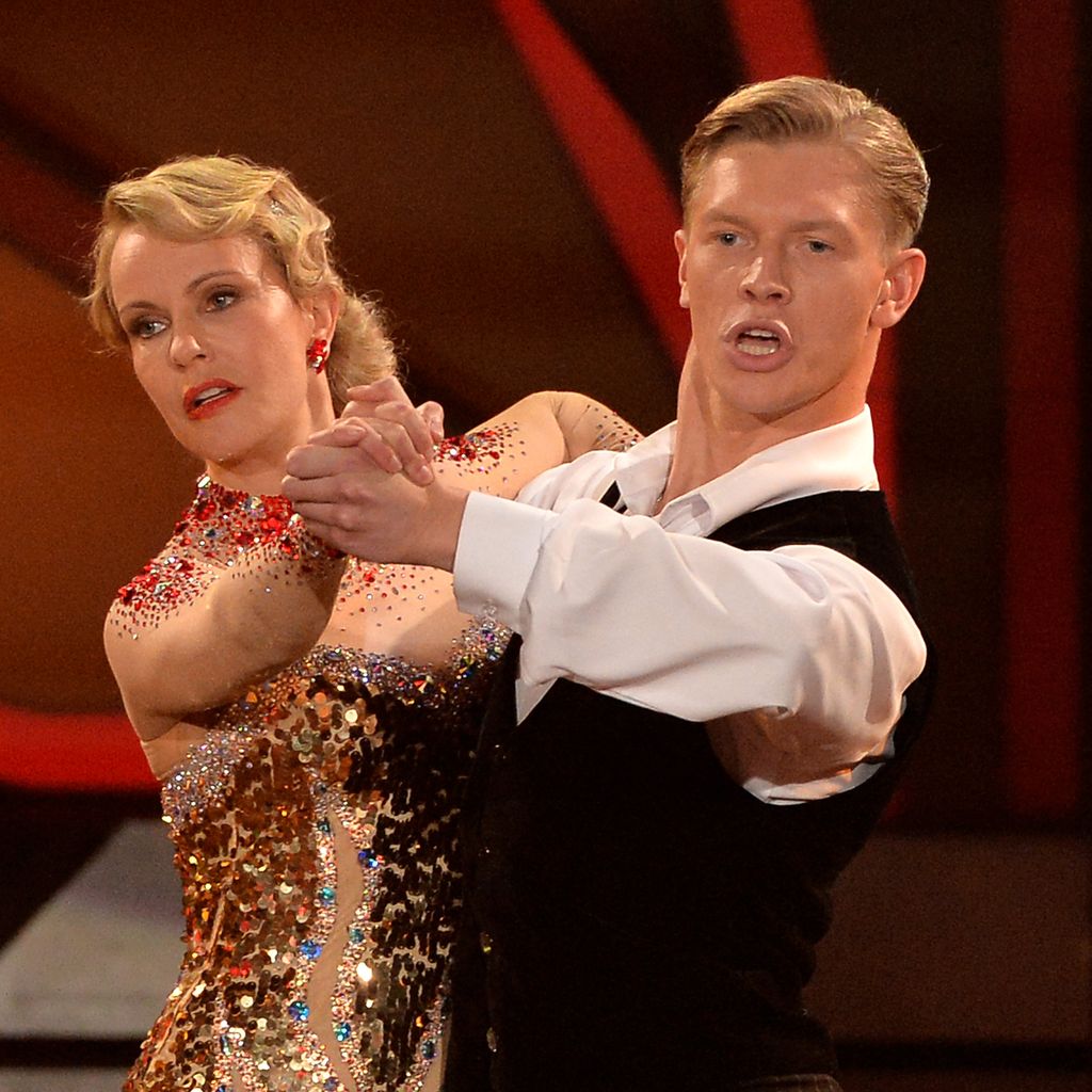 Katja Burkard und Paul Lorenz bei "Let's Dance" 2015