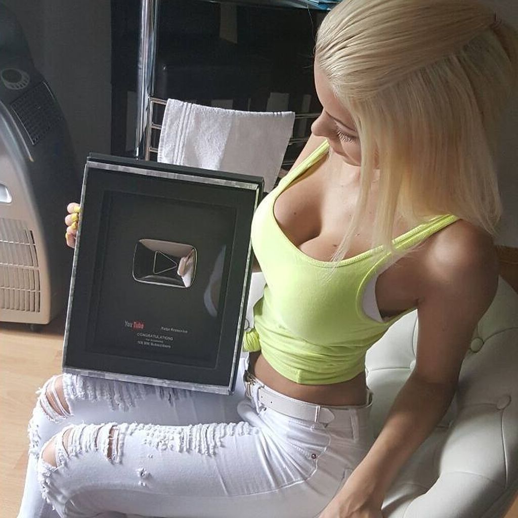 Katja Krasavice, August 2015
