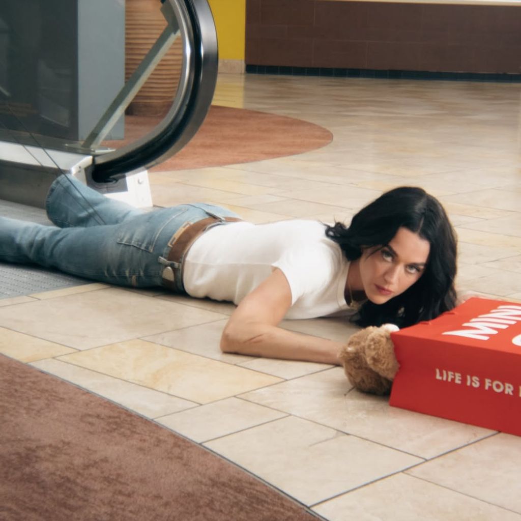 Katy Perry in ihrem Musikvideo "Band-Aids".