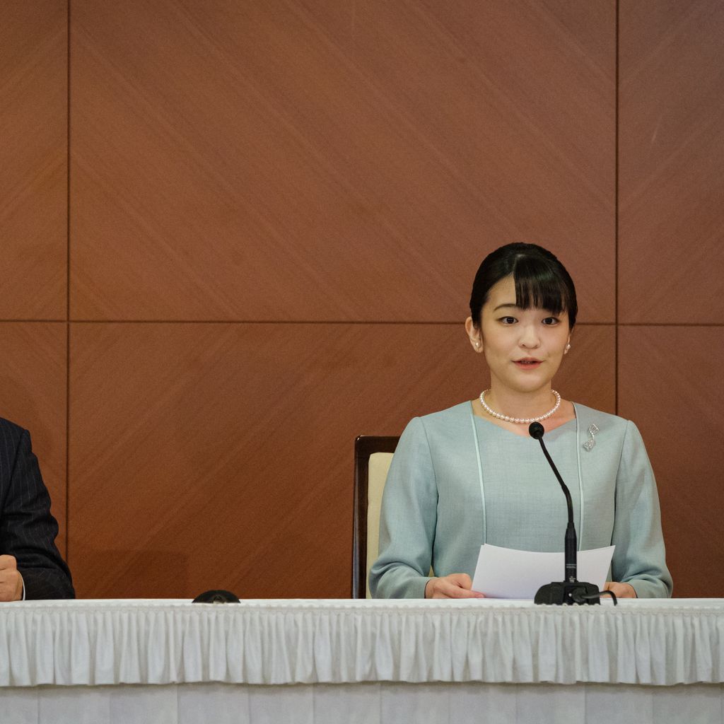 Kei Komuro und Prinzessin Mako bei einer Pressekonferenz nach ihrer Heirat in Japan, Oktober 2021