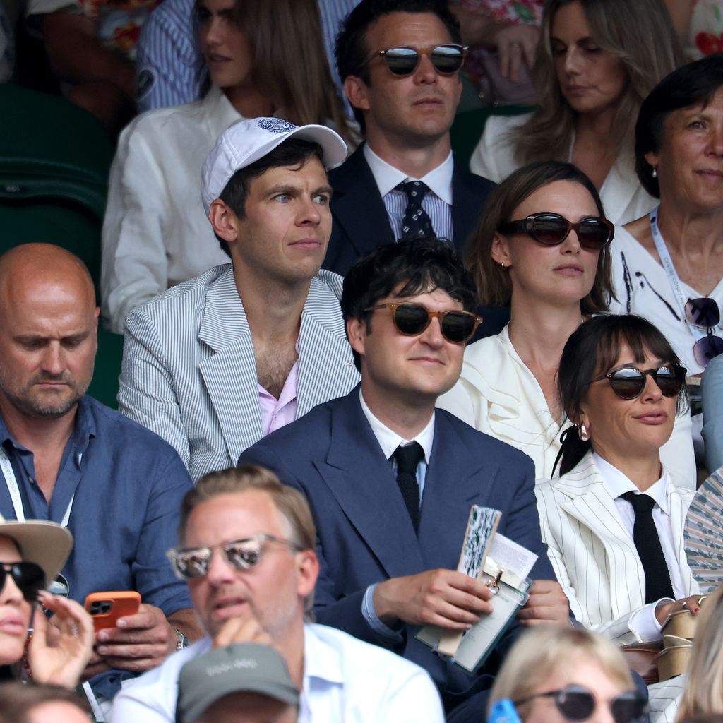 Keira Knightley, Richard E. Grant, Rashida Jones und Felicity Jones bei den Wimbledon Championships 2026 in London