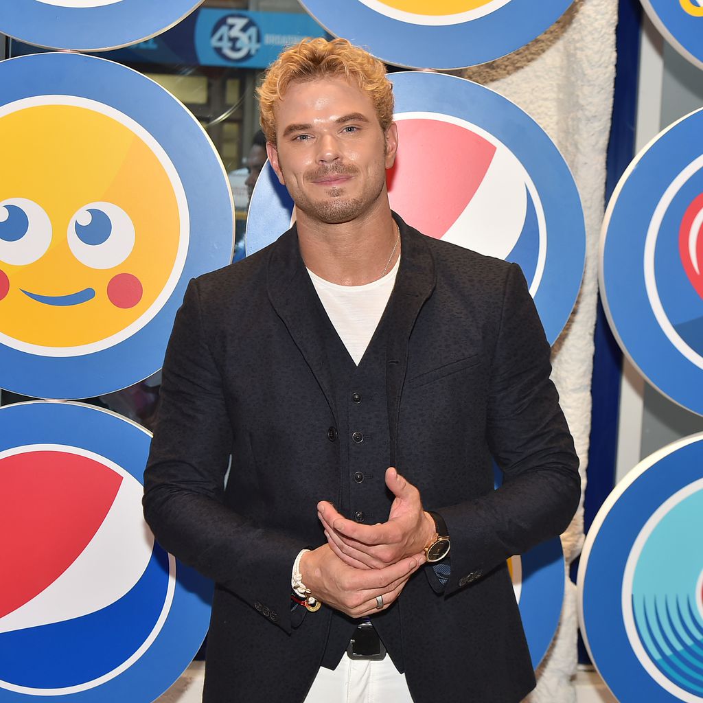 Kellan Lutz bei der Eröffnungsparty von LOVE: From Cave to Keyboard 2016