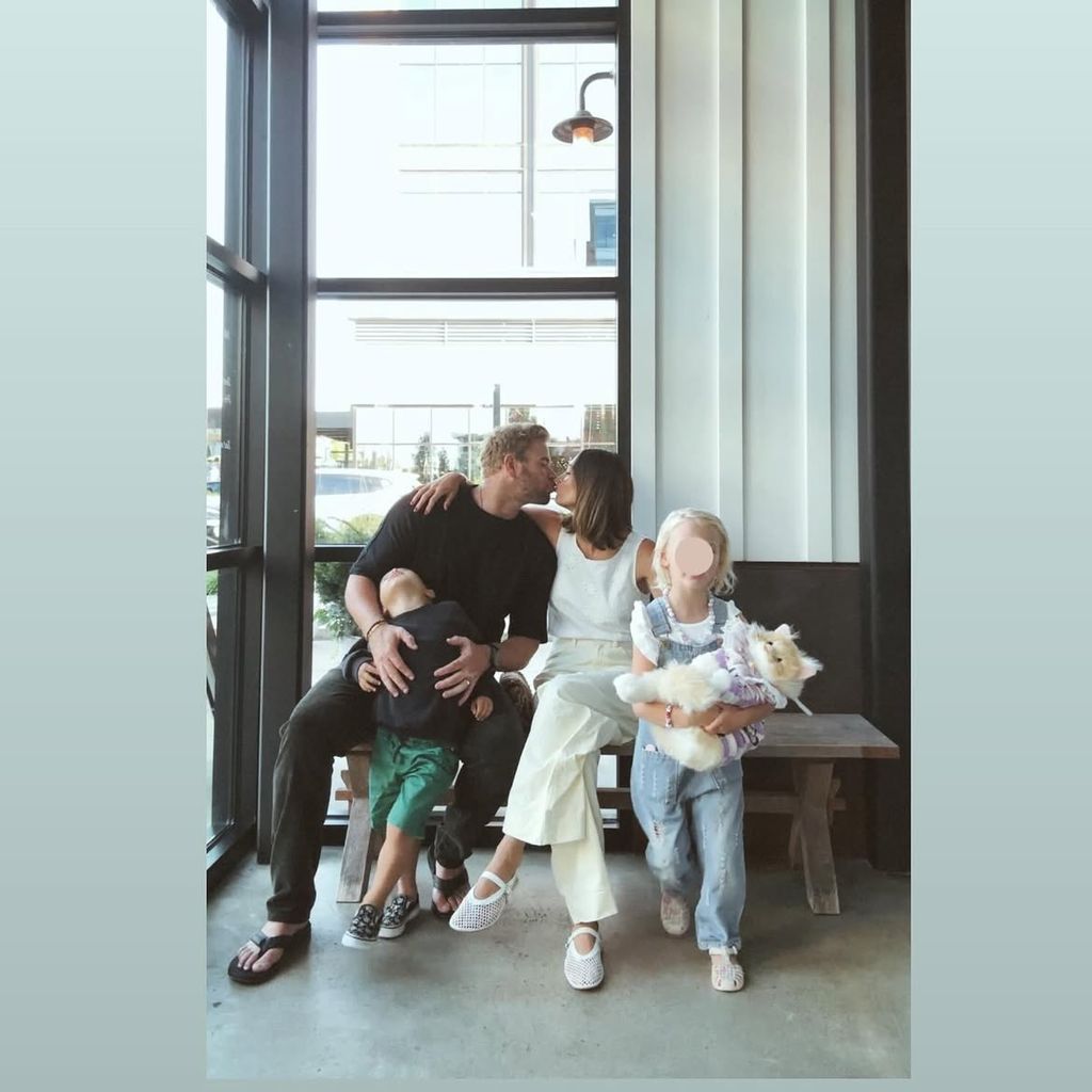 Kellan Lutz mit seiner Familie