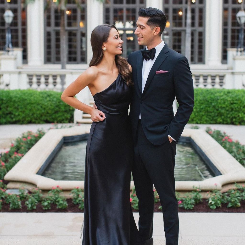 Kelley Flanagan und Ari Raptis