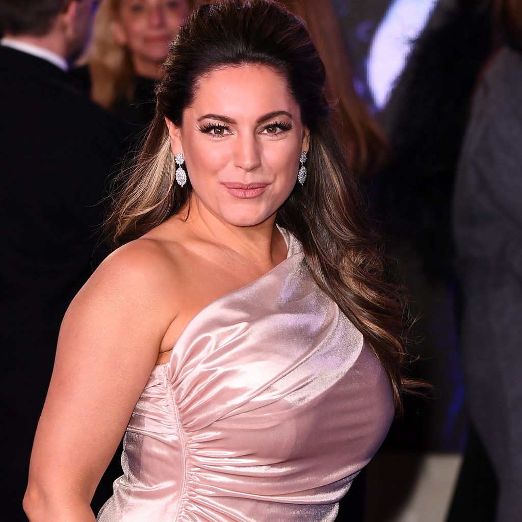 Kelly Brook auf einer Filmpremiere in London