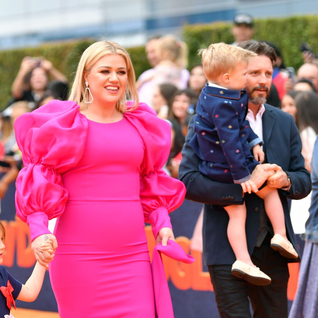 Kelly Clarkson und Brandon Blackstock mit ihren Kindern River Rose und Remington Alexander