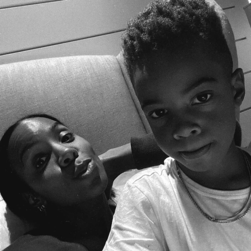 Kelly Rowland feiert Titans 11. Geburtstag