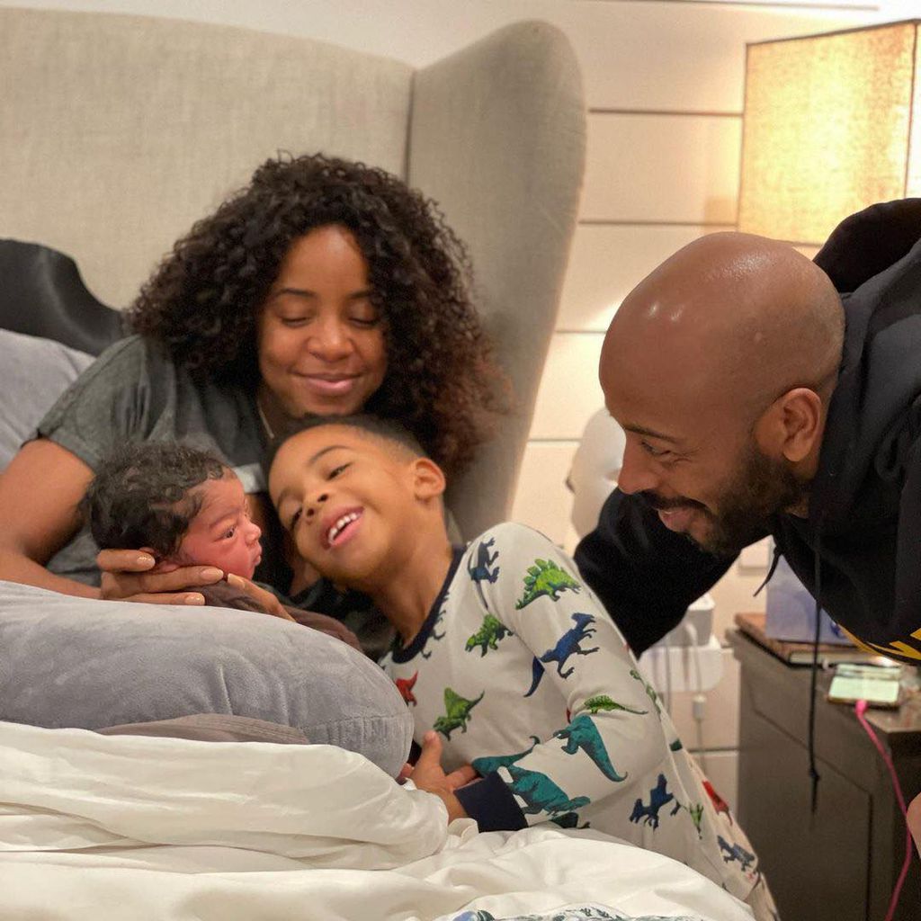 Kelly Rowland mit ihren Söhnen Noah, Titan und ihrem Mann Tim Weatherspoon