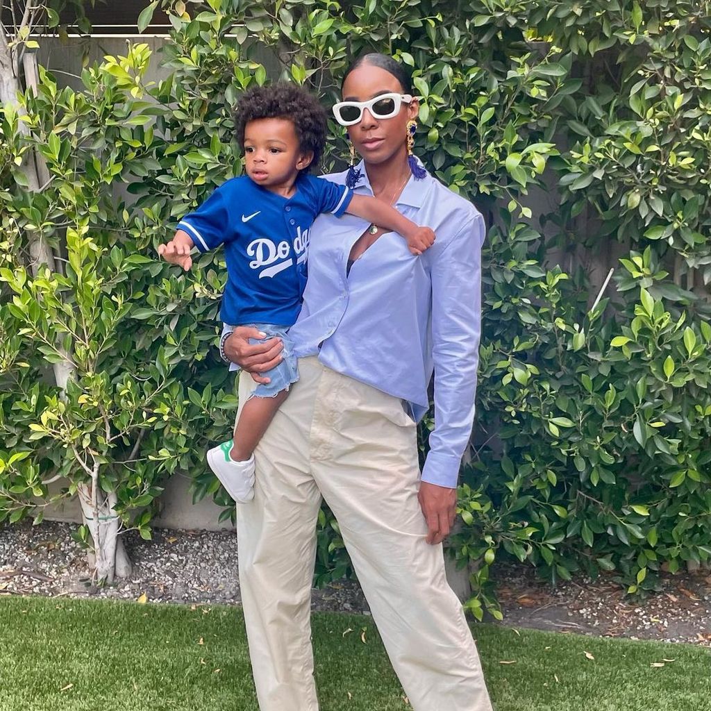 Kelly Rowland und Söhnchen Noah im August 2022